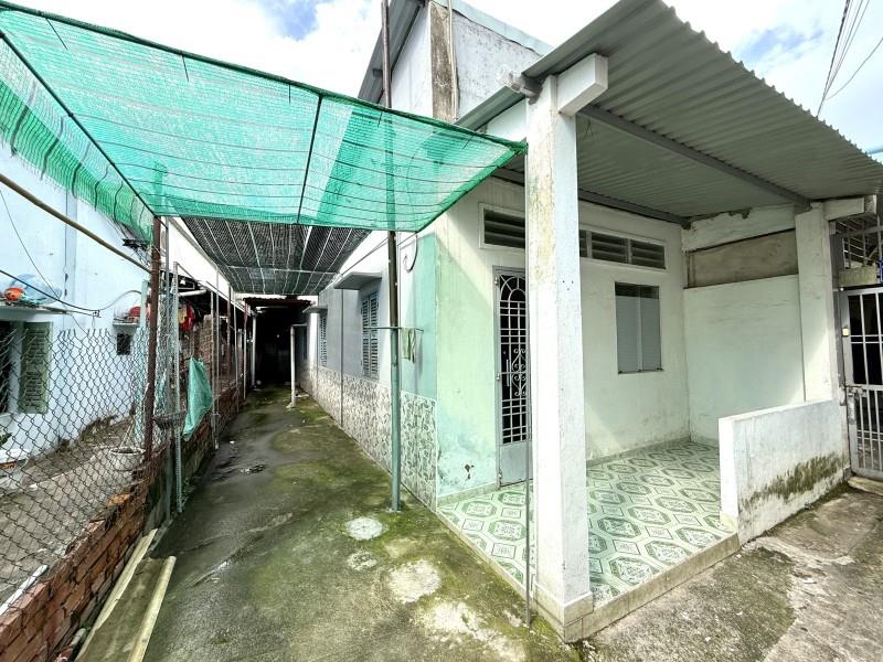 Bán nhà 96m2 (6x16m) gần Bệnh viện Thủ Đức giá 4.2 tỷ 15978486