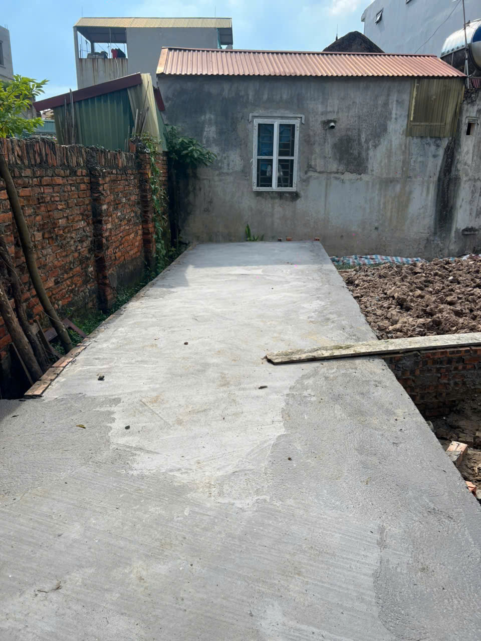 CHÍNH CHỦ CẦN BÁN 45 m2 KIÊU KỴ - GIA LÂM, GIÁ NHỈNH 3 TỶ, LH 0985865658 15978527