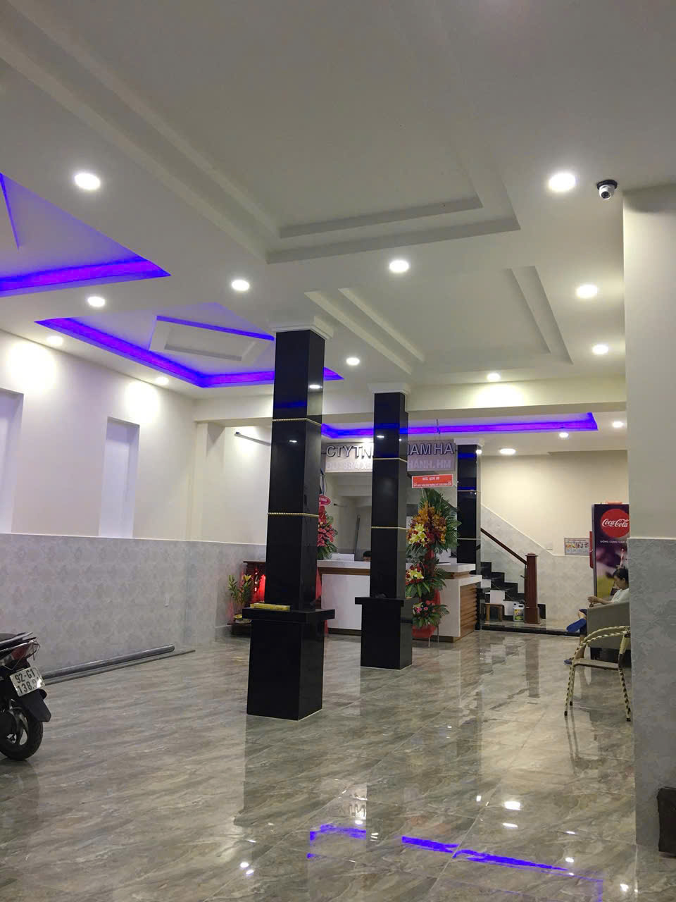 Bán nhà 1 trệt 3 lầu 10,5x18m giá 17 tỷ Đường Trung Mỹ - Tân Xuân 15978530