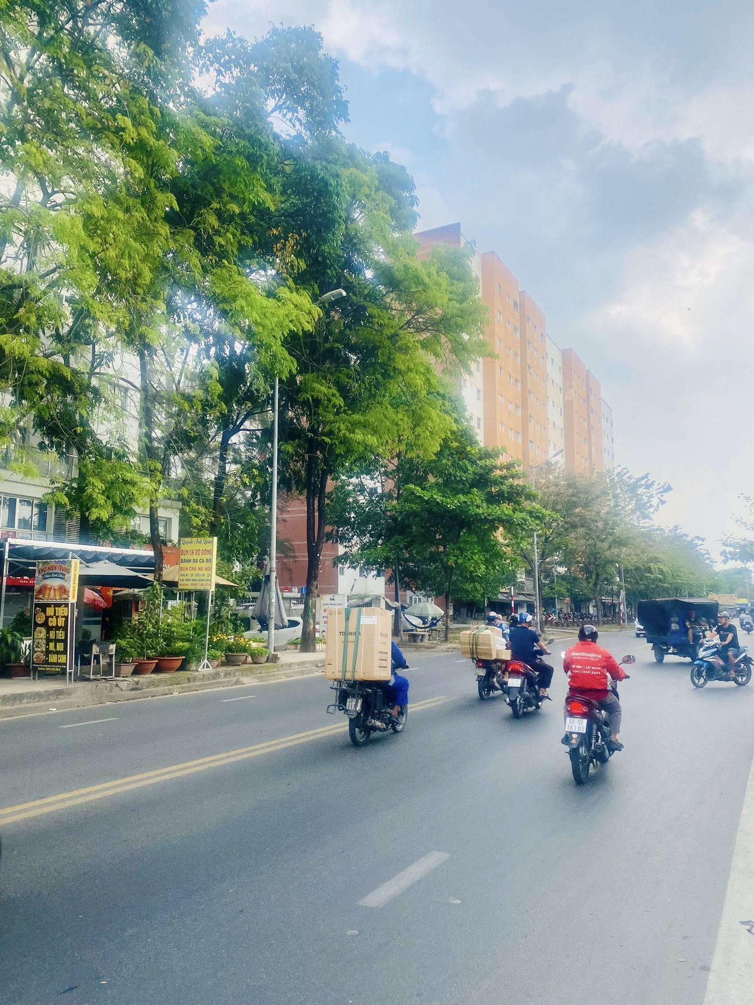 NGAY AEON MALL TÂN PHÚ – MẶT TIỀN GIÁP HẺM – NHÀ ĐẸP 2 TẦNG 76M² – NHỈNH 7 TỶ 15978540