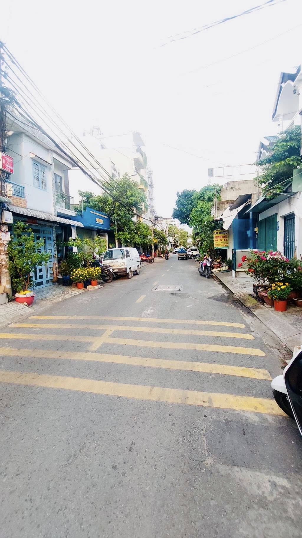 NGAY AEON MALL TÂN PHÚ – MẶT TIỀN GIÁP HẺM – NHÀ ĐẸP 2 TẦNG 76M² – NHỈNH 7 TỶ 15978540