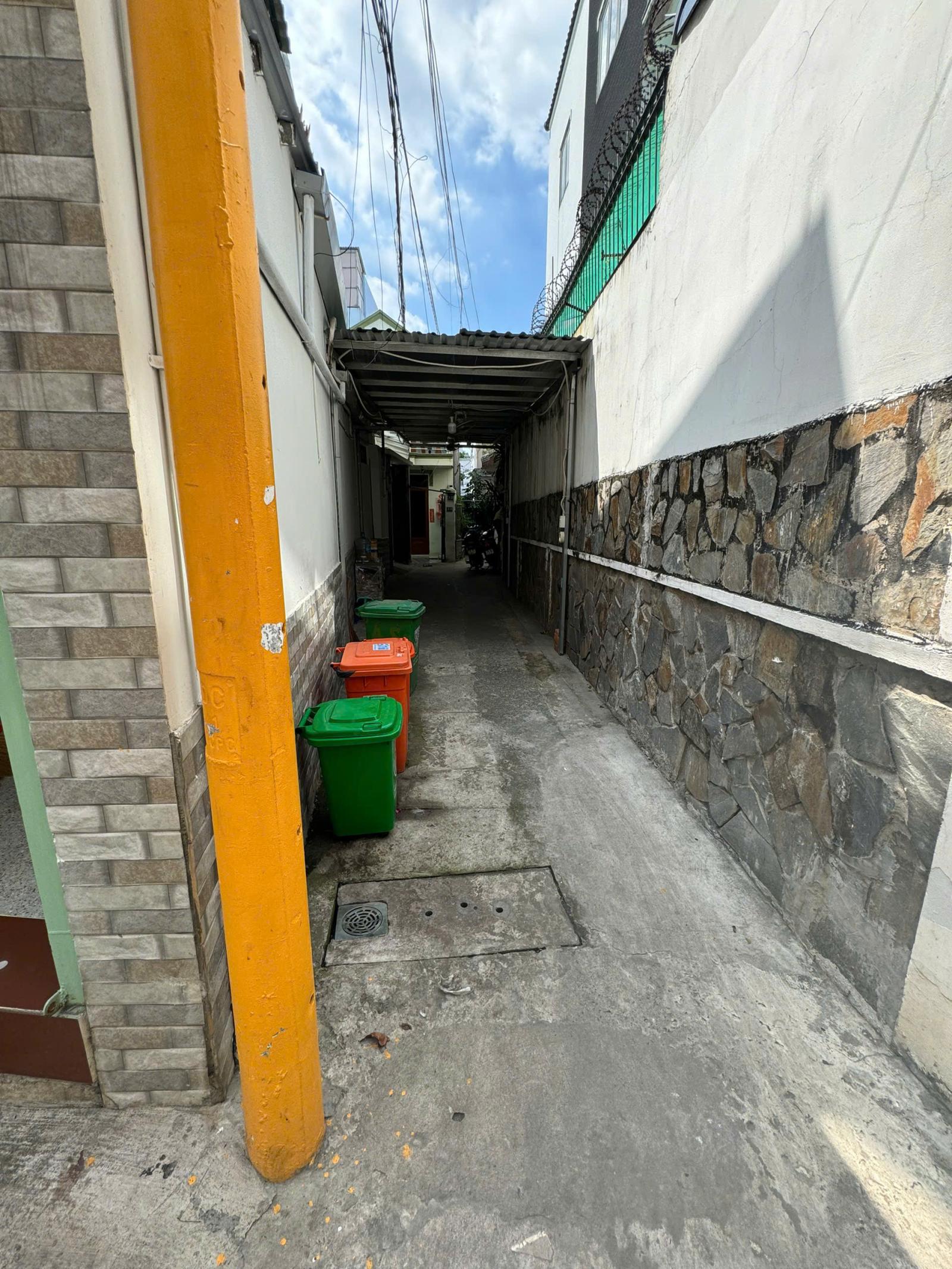 Cần cho thuê MBKD ở phường Linh Chiểu, Thủ Đức 15978565