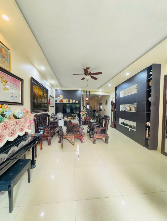 BÁN NHÀ KHAI THÁC KINH DOANH MẶT ĐƯỜNG TRẦN THÀNH NGỌ – KIẾN AN – HẢI PHÒNG – GIÁ 18 TỶ 15978569