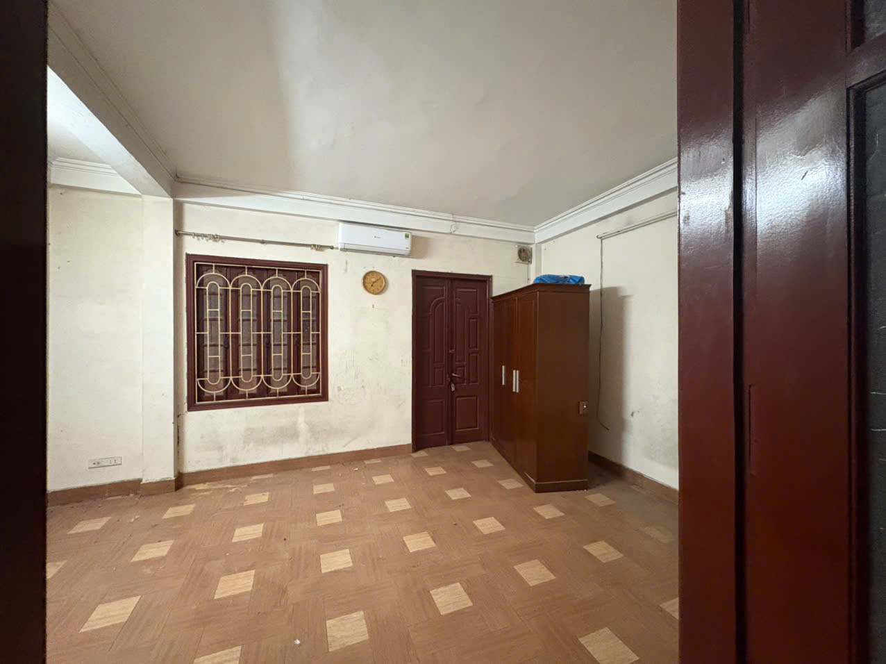 Cho thuê nhà ngõ Võ Thị Sáu 45m2 x 3.5 tầng, KD Spa, Nail, VP Cty 15978594