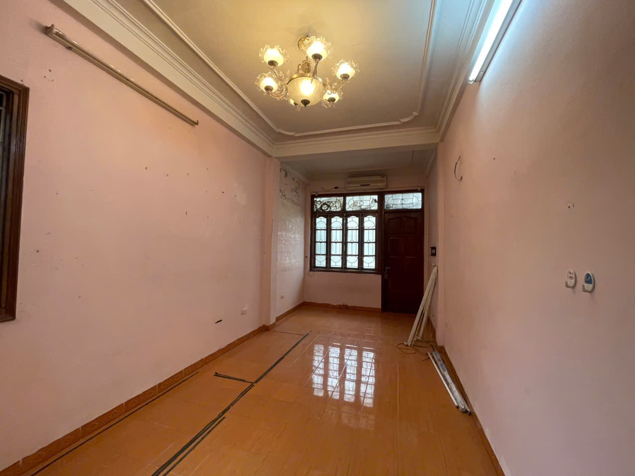 Cho thuê nhà Phố Trần Khát Chân 5 tầng x 50m2, 5 ngủ KD VPcty kết hợp ở 14 triệu 15978604