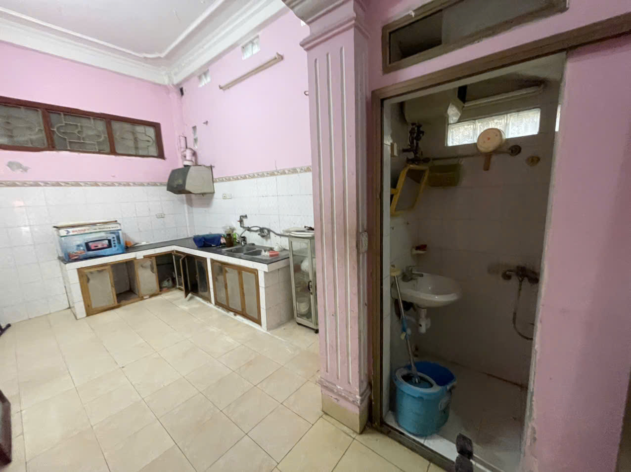 Cho thuê nhà Phố Trần Khát Chân 5 tầng x 50m2, 5 ngủ KD VPcty kết hợp ở 14 triệu 15978604