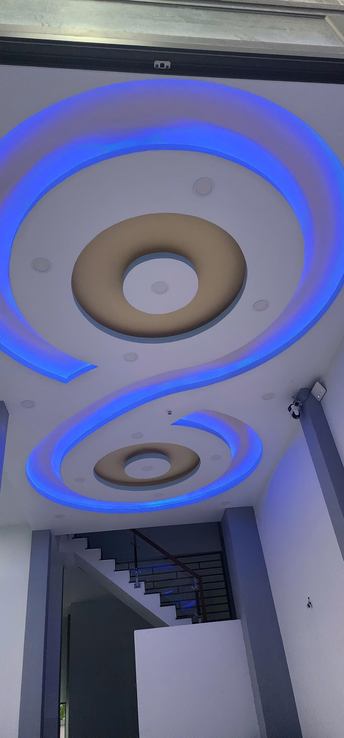 NHÀ PHỐ NGAY TRUNG TÂM SIÊU ĐẸP - Phù Hợp Cho Mọi Gia Đì 15978626