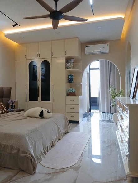 MẶT TIỀN KD - NGAY LÊ VĂN QUỚI - HƯƠNG LỘ-2 - DT 108M - 6 TẦNG - THANG MÁY 15978633