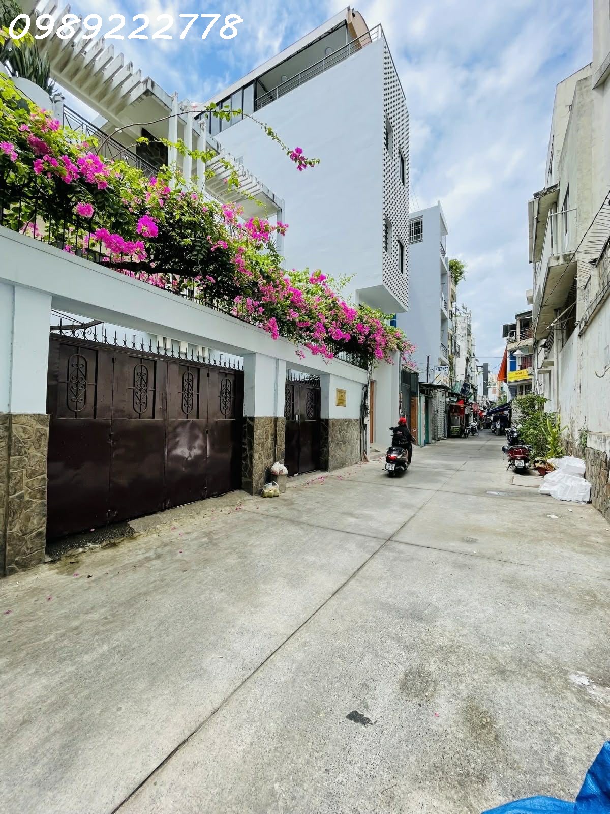 LÊ VĂN SỸ- P12 - 3.6x10- 5 TẦNG - 6 PN 7WC - XE HƠI TỚI NHÀ - 2 SÂN THƯỢNG - KINH DOANH TỐT - VỊ 15978638