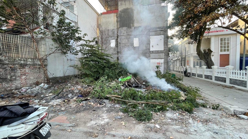 Bán đất ngọc thuỵ 186m, lô góc mặt tiền quyền lực kinh doanh, chia lô. Hiếm ! 15978715