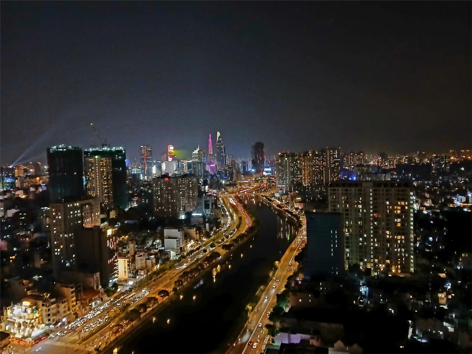 CHÍNH CHỦ CẦN CHO THUÊ Căn Hộ view triệu đô tại chung cư Goldview 346 Bến Vân Đồn 15978746