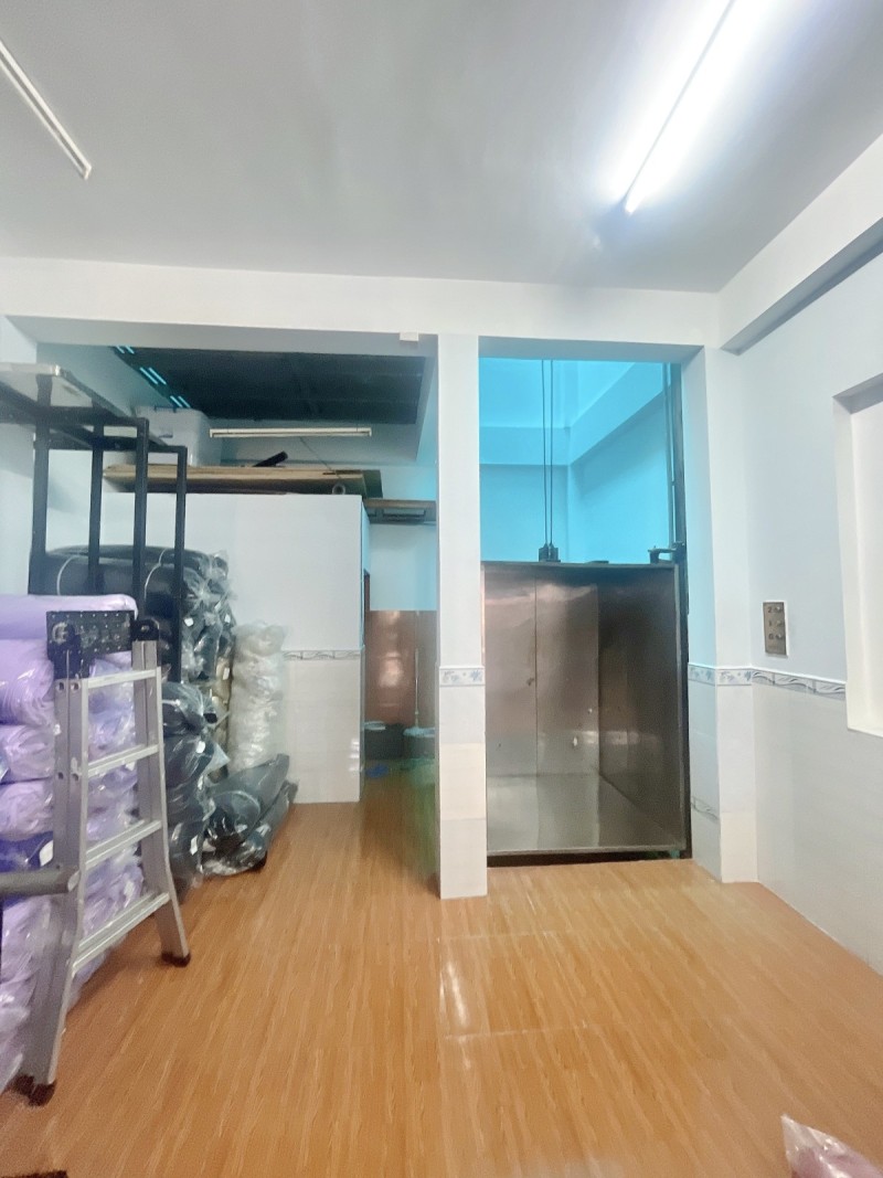 Bán nhà HXH 8m Phạm Phú Thứ, gần Công viên Bàu Cát, 4,6x21m, 4 Tầng - 5PN, hạ 13,9 tỷ. 15978748