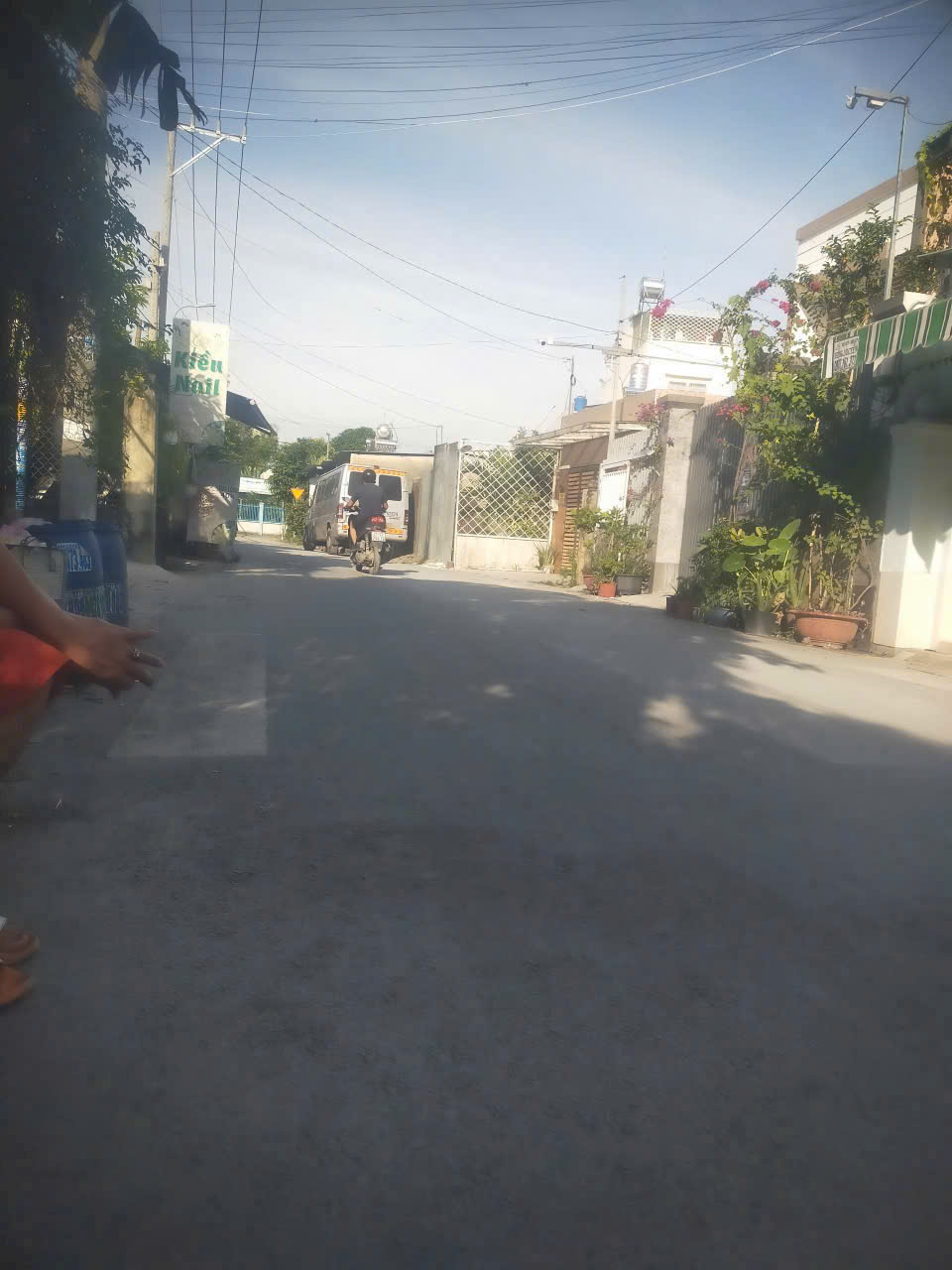 NHÀ (9.3x33) SHR TRUNG CHÁNH – MẶT TIỀN ĐƯỜNG NHỰA – SÁT TÔ KÝ – DIỆN TÍCH KHỦNG! 15978762