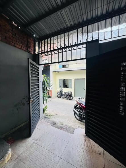 Nhà Đường Phạm Văn Bạch Phường 15 Quận Tân Bình Cũ. 15978794