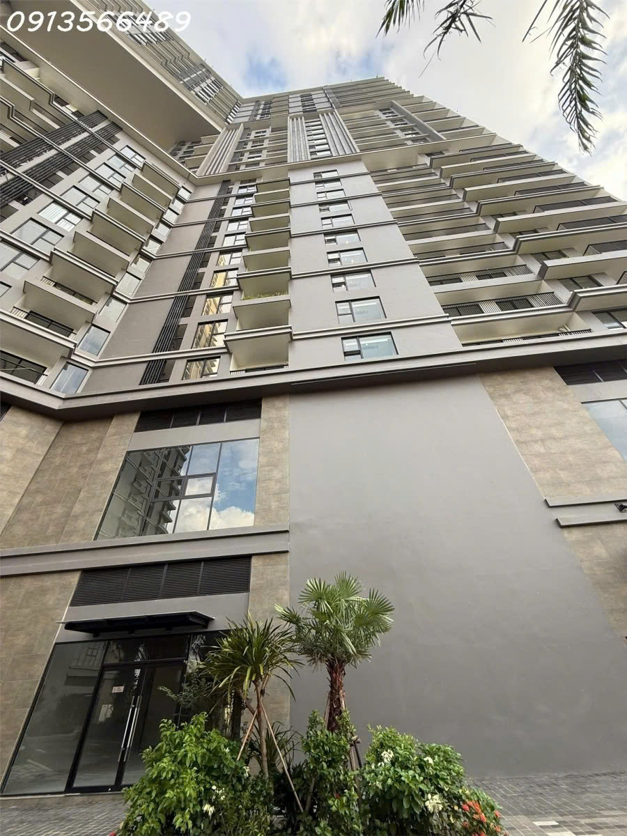 Cho thuê CHCC 2 phòng ngủ tầng 8 view sông Hồng, DT 61m2, 9.5 triệu/tháng 15978800