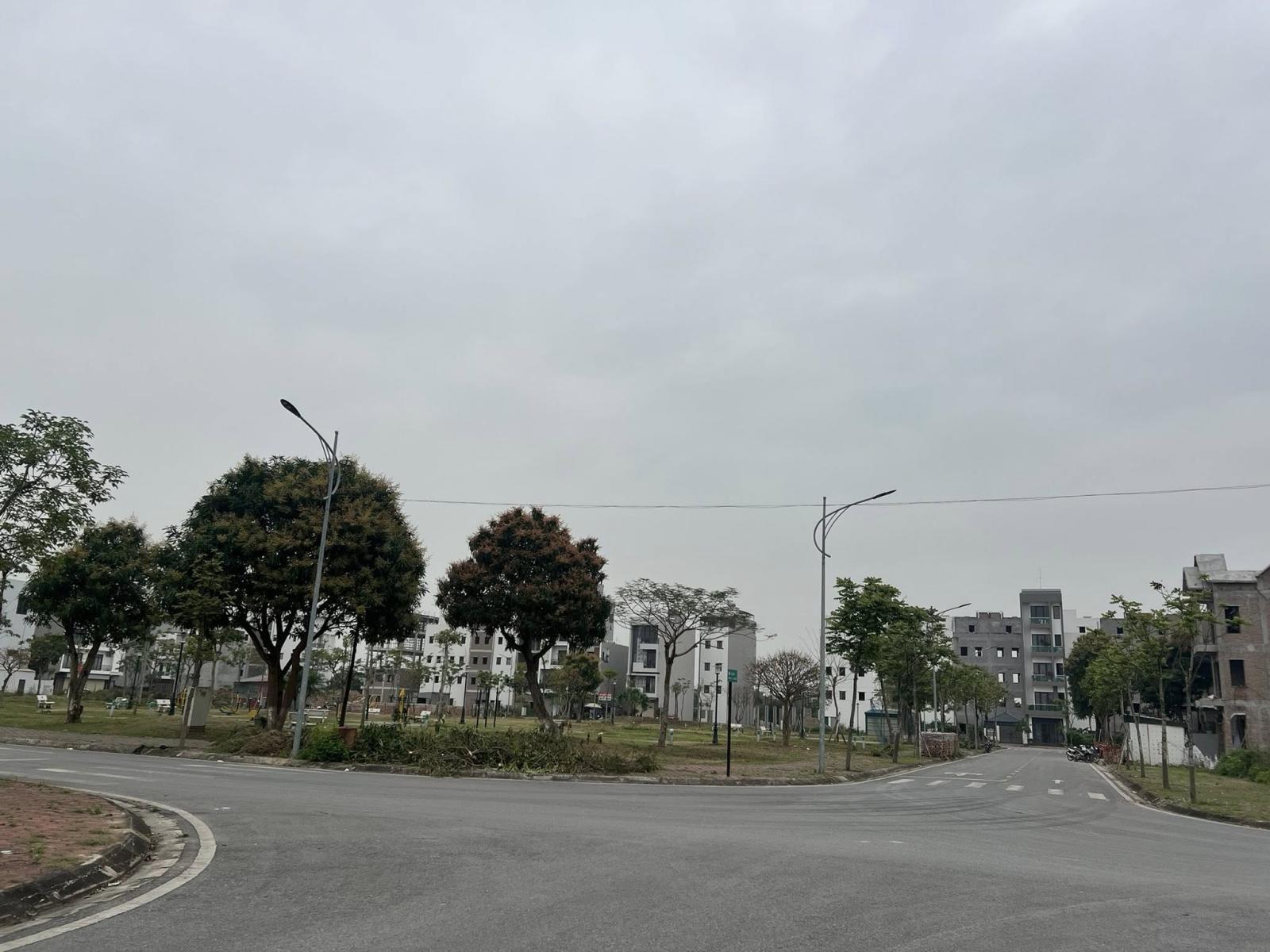 Bán lô đất mặt phố KDC Trần Hưng Đạo, ph Ngọc Châu, TP HD, 101.25m2, mt 5m, đường 17.5m 15978836