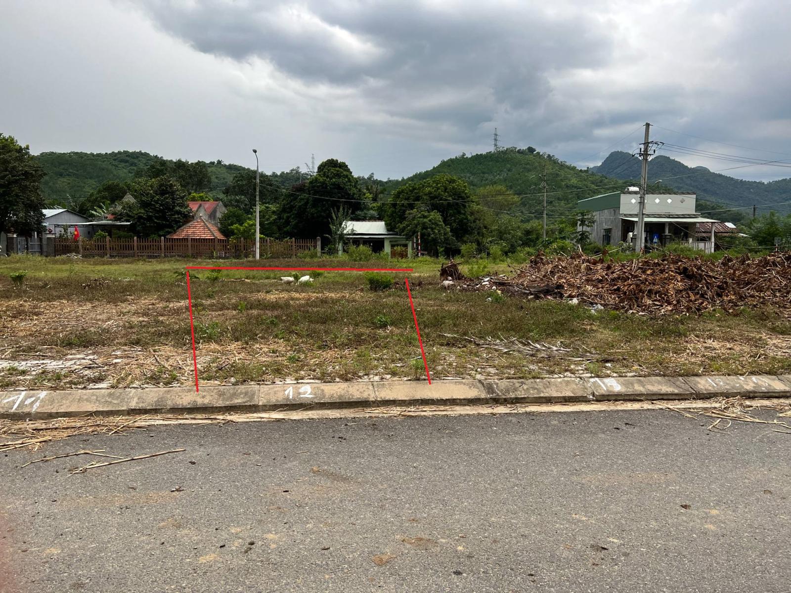 Bán bất động sản đường nhựa 5,5m Thị Trấn Thạnh Mỹ, Huyện Nam Giang, Đà Nẵng 15978883