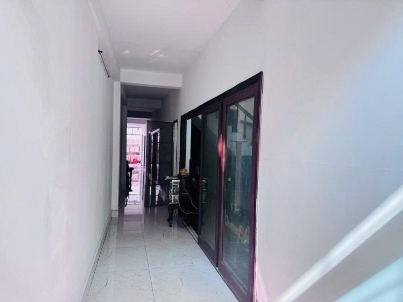 Bán nhà Mặt tiền Nguyễn Xí - gần ĐInh Bộ Linh, 400m là VinCom, 6,3x48m, 3 Tầng , 49,9 tỷ. 15978887