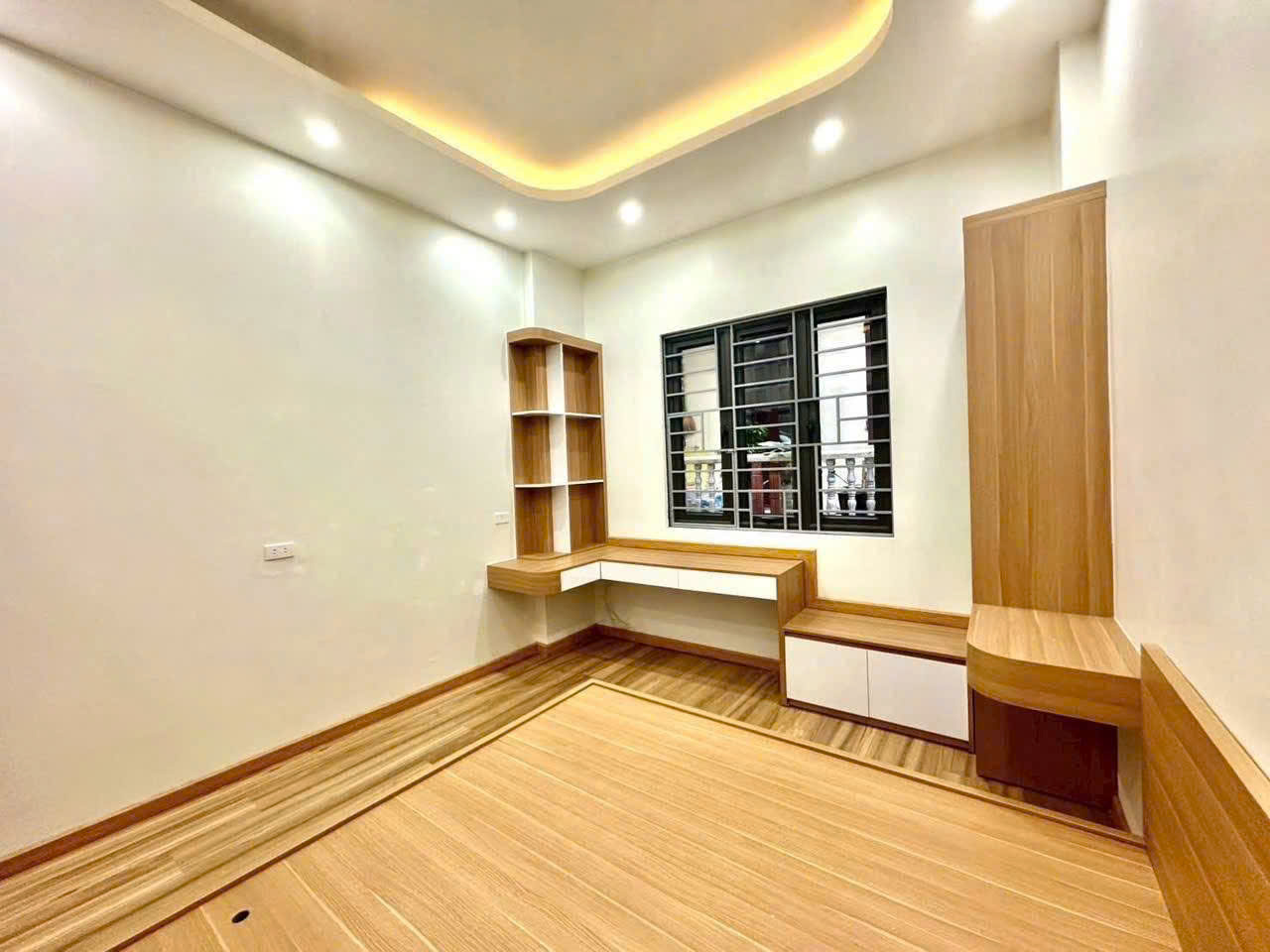 NHÀ ĐẸP TRUNG TÂM CẦU ĐƠ – 2 THOÁNG – FULL NỘI THẤT – Ở NGAY 15978909