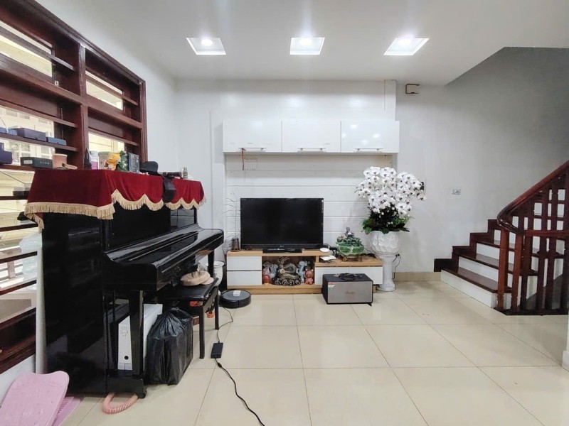 BÁN NHÀ NGUYỄN VĂN CỪ – LONG BIÊN  Ô TÔ TRÁNH  GARA Ô TÔ  5 TẦNG – 15.5 TỶ 🚗🏡 15978920