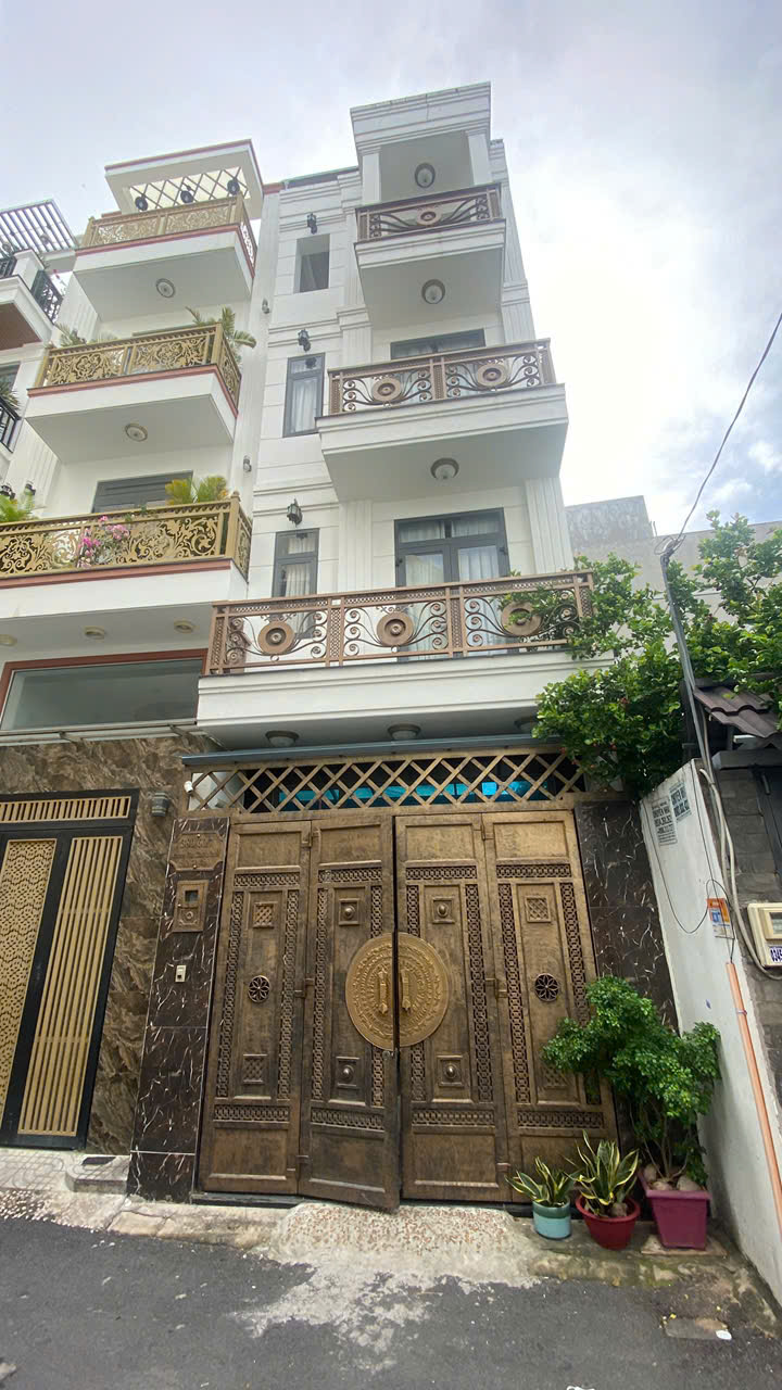 Bán Đấ đường số 5, Phường Tăng Nhơn Phú B, Q9, Thủ Đức, TP HCM. DT 181m2, Sổ Đỏ, giá 13.26 Tỷ - 15978949