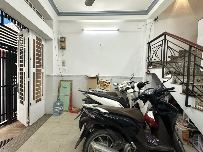 BÁN NHÀ PHÚ NHUẬN OTO VÀO NHÀ 49M2 3 TẦNG NGANG GẦN 4M 3 PN HẺM THÔNG KD THÍCH QUẢNG ĐỨC  GẤP BÁN 15978955