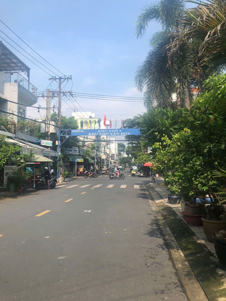 Bán nhà Mặt tiền Lê Niệm, giao Lê Khôi và THạch Lam, 4x20m, 2 Tầng, chỉ 9,2 tỷ. 15978980
