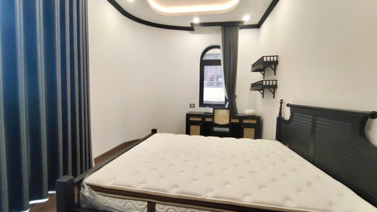 VIP, Bán nhà Đào Tấn, 7 tầng thang máy, homestay đẹp, 70m, chỉ 20.5 tỷ 15979008