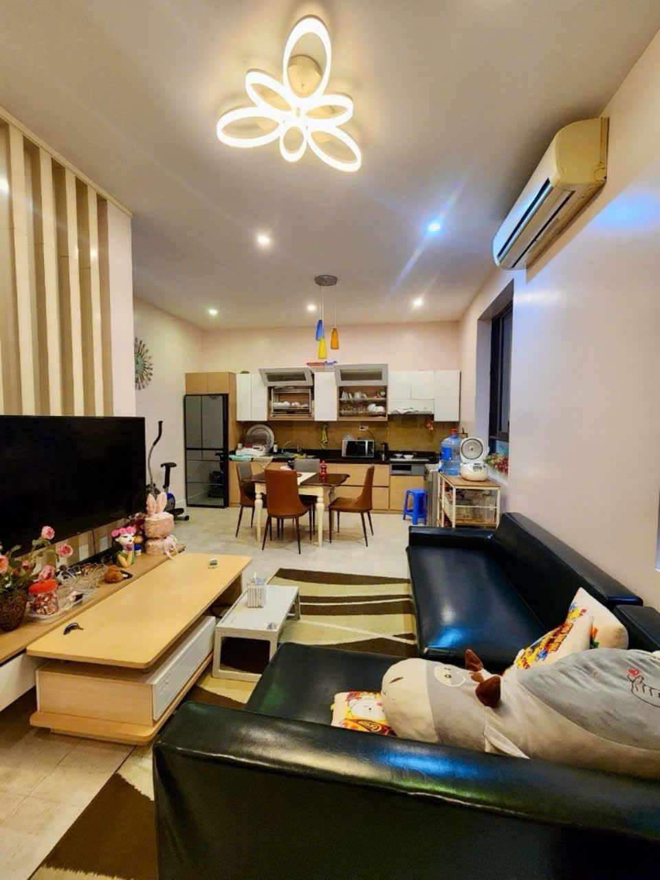VIP, Bán nhà Nguyễn Khánh Toàn, ô tô tránh, kinh doanh, chỉ 22 tỷ 15979015