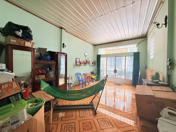 Nhà Đường Lạc Long Quân Quận Tân Bình Phường 11 Cũ. 15979034