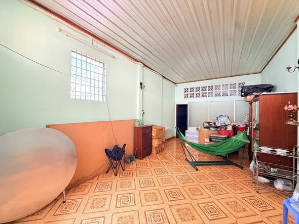 Nhà Đường Lạc Long Quân Quận Tân Bình Phường 11 Cũ. 15979034