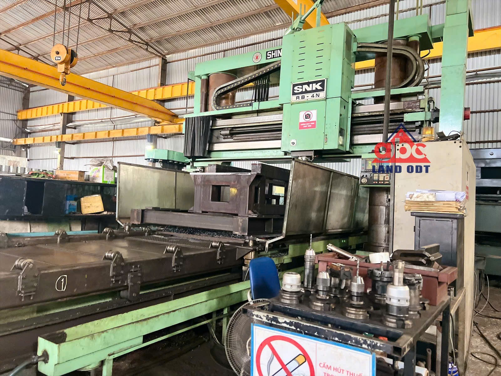 cho thuê xưởng sản xuất có sẵn nhiều cầu trục lớn nhỏ, ưu tiên SX CNC, chế tạo Cơ khí 15979068