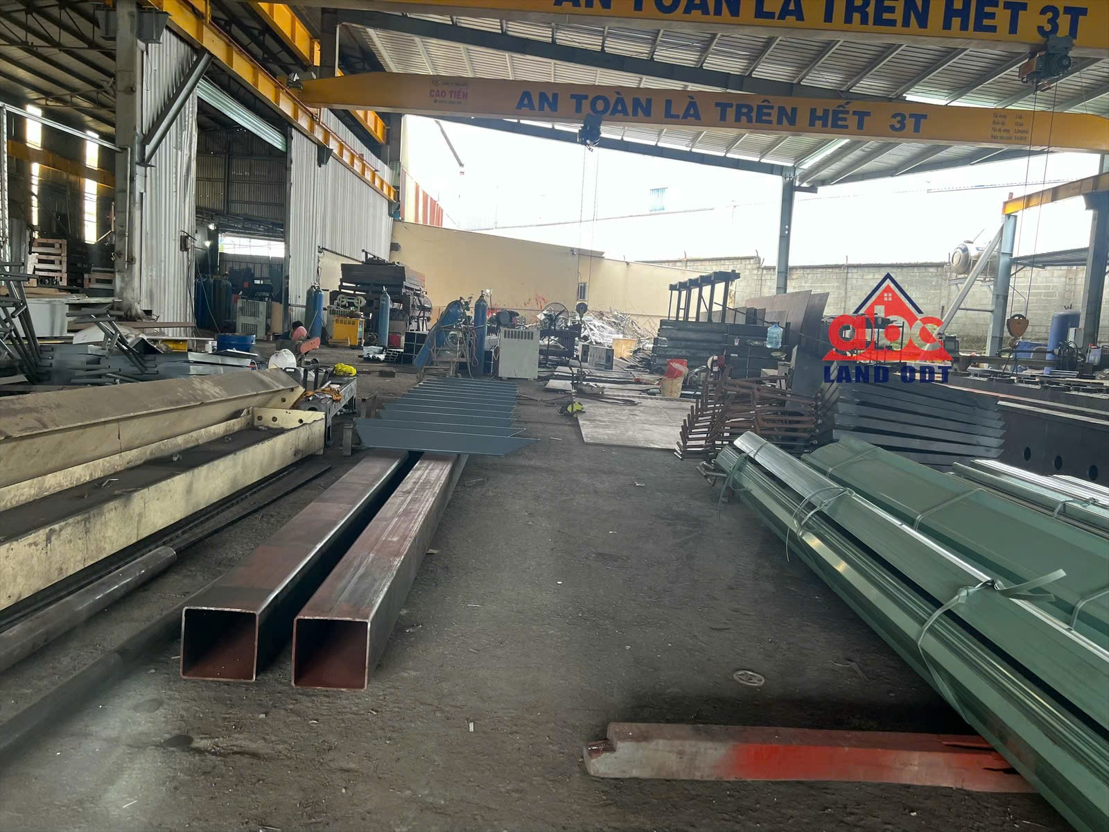 cho thuê xưởng sản xuất có sẵn nhiều cầu trục lớn nhỏ, ưu tiên SX CNC, chế tạo Cơ khí 15979068