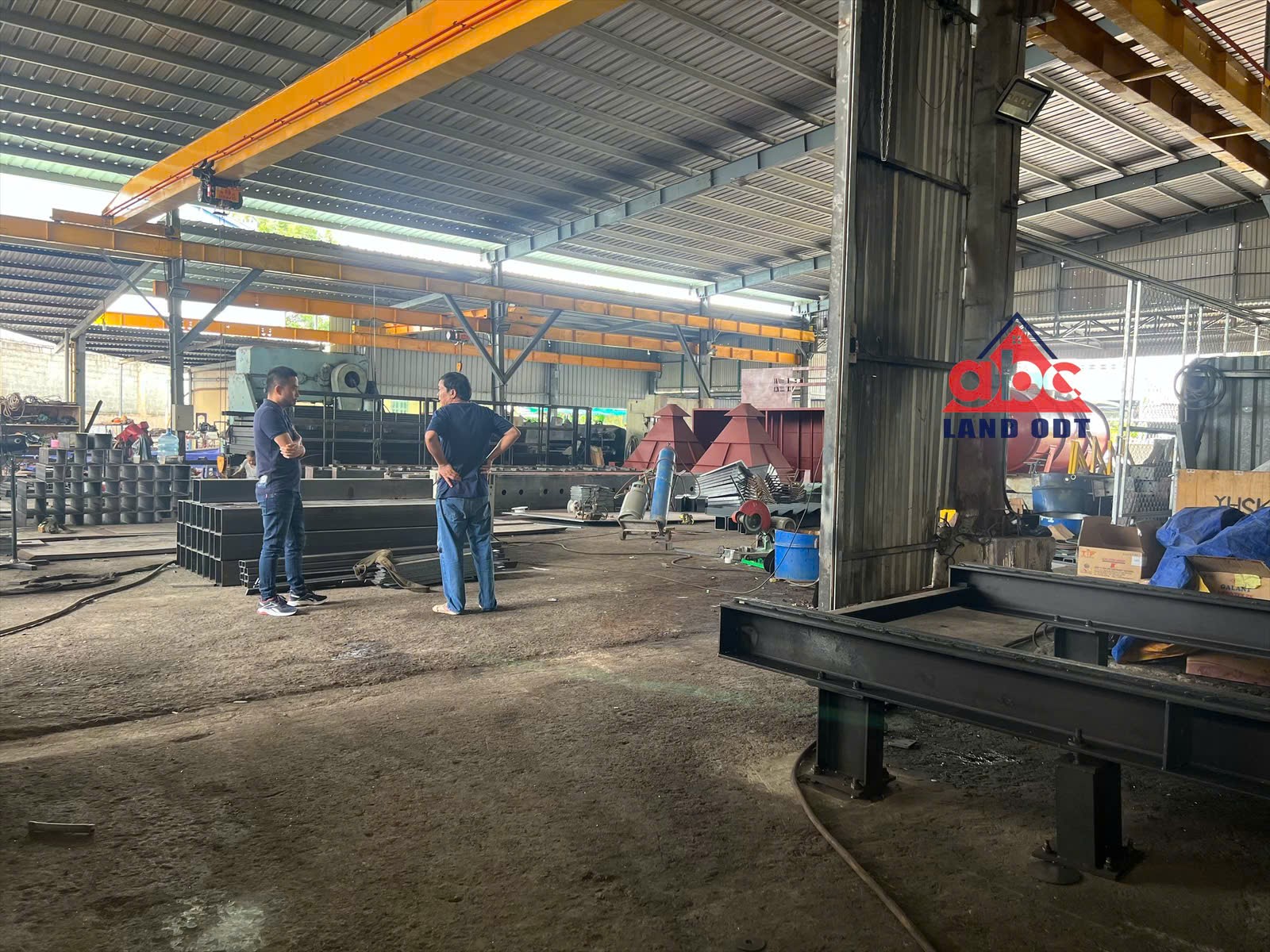 cho thuê xưởng sản xuất có sẵn nhiều cầu trục lớn nhỏ, ưu tiên SX CNC, chế tạo Cơ khí 15979075