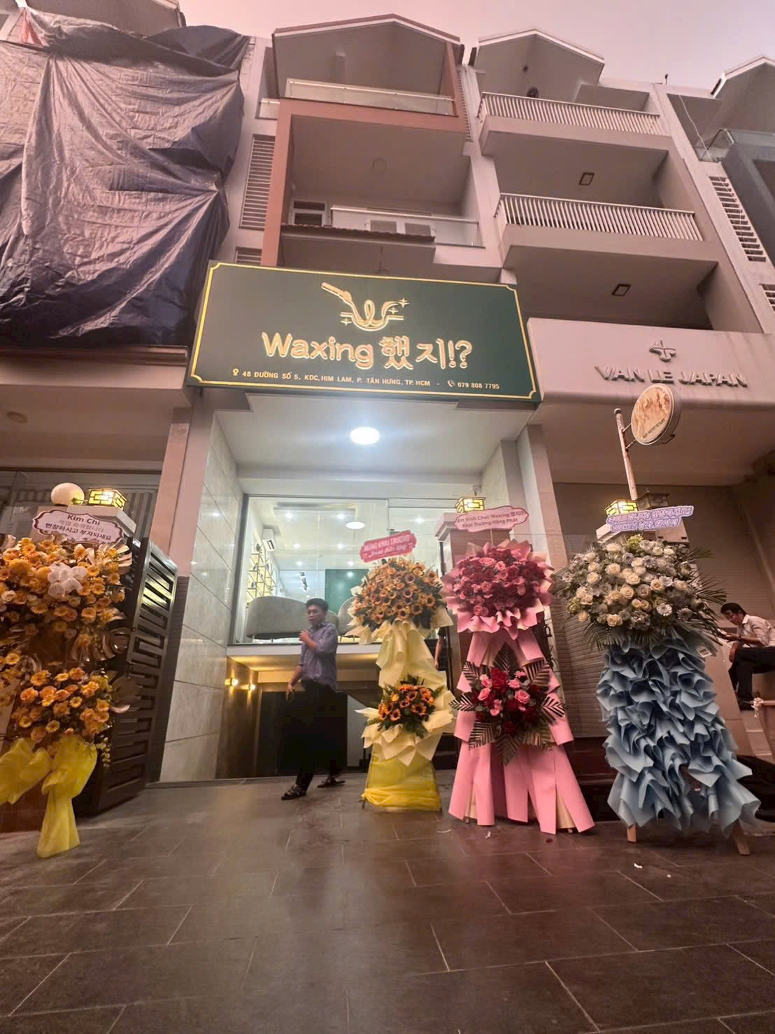 SANG NHƯỢNG GẤP CỬA HÀNG WAXING – QUẬN 7, TP.HCM - 250m2 - giá sang chỉ 330 triệu 15979094