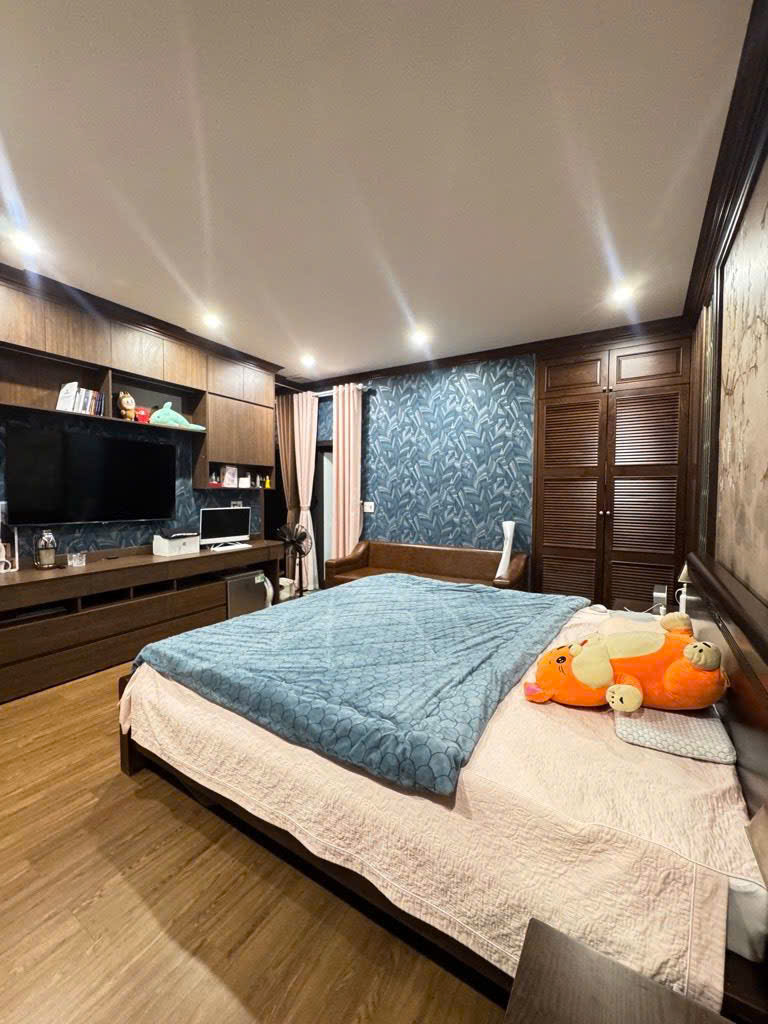 Bán nhà khu phân lô Võ Văn Dũng, Đống Đa, vỉa hè, ô tô chạy vòng quanh, 35m, 5T, 15 tỷ 15979104