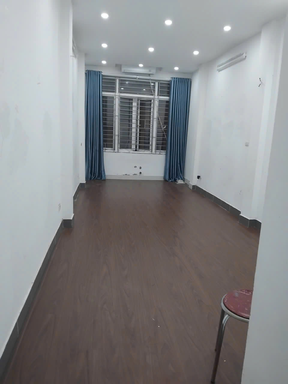 CHO THUÊ NHÀ NGUYÊN CĂN – VỪA Ở VỪA KINH DOANH ONLINE TẠI LẠC TRUNG, VĨNH TUY, HÀ NỘI 15979116