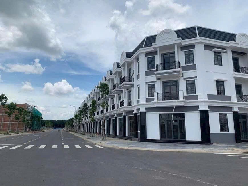 CHÍNH CHỦ BÁN NHANH ĐẤT Tại Khu đô thị Hoàng Nam Uyên Hưng – Đường Tố Hữu, P. Uyên Hưng 15979117