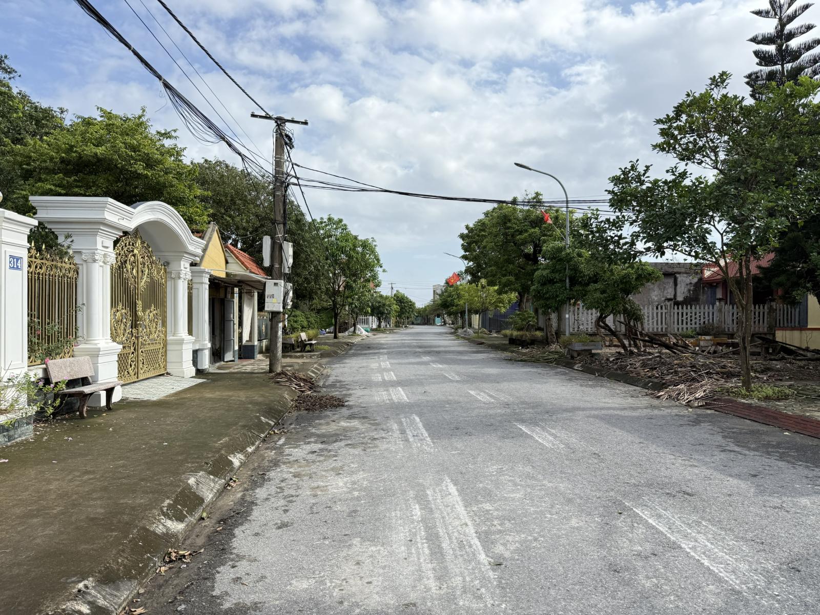 Bán trục hoà bình Quất Lâm 97m2 nhỉnh 2 tỷ gần Quảng trường biển 15979130