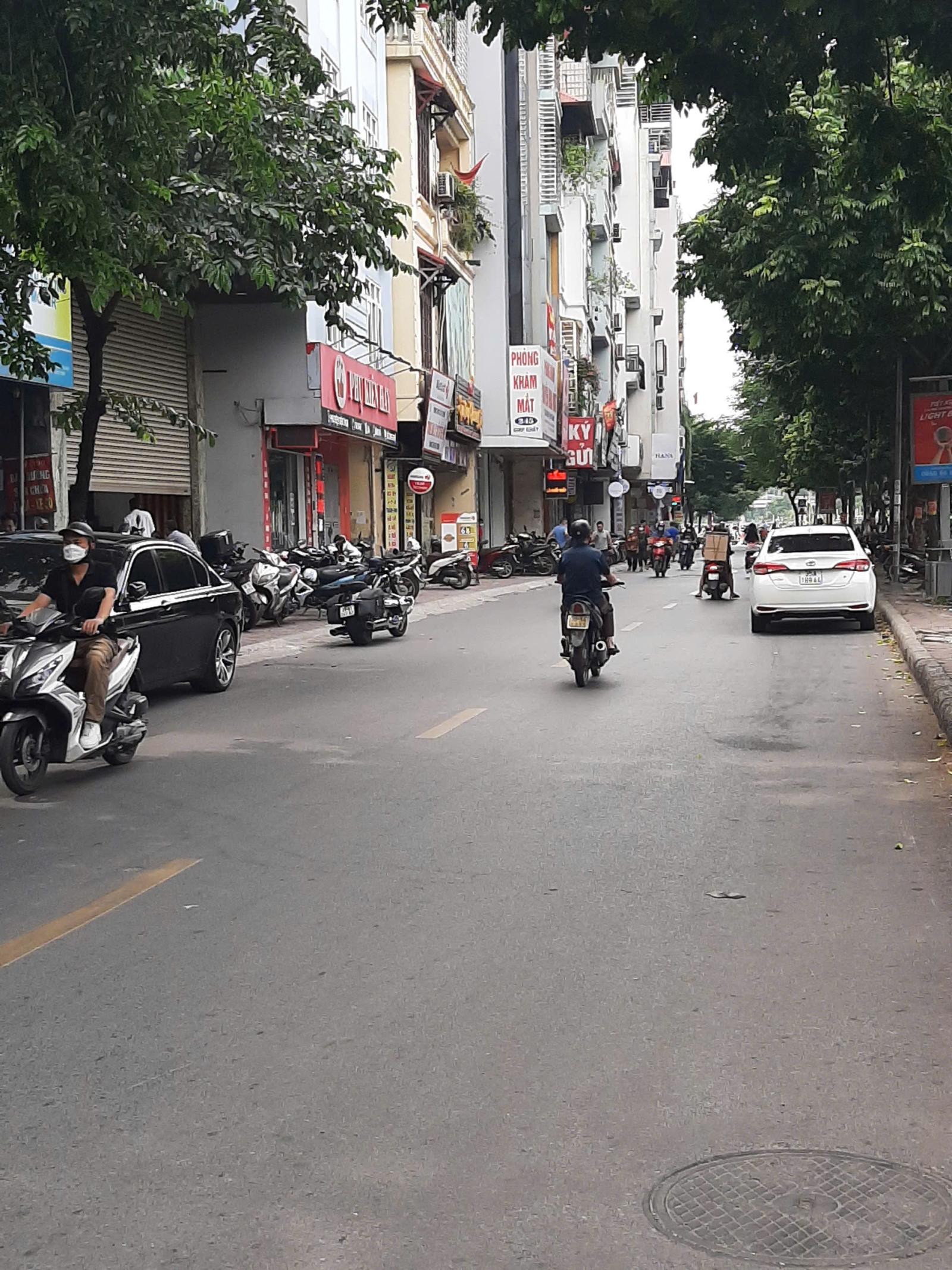 Bán nhà mặt phố Nguyễn Chánh, Tú Mỡ, Nam Trung Yên 15979168