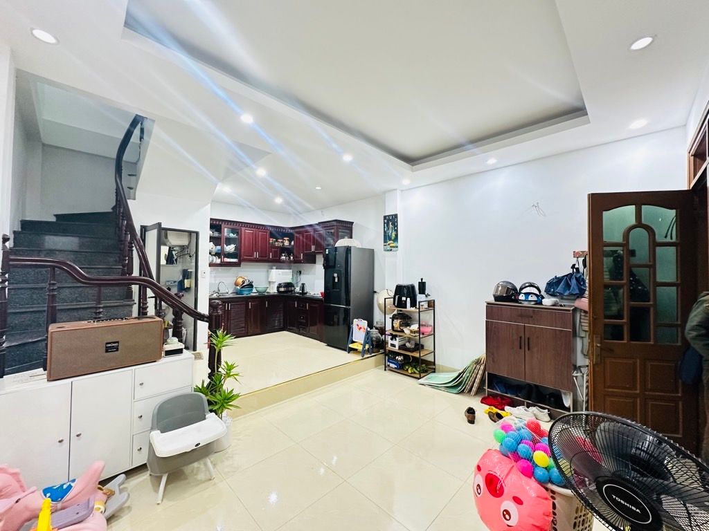 Bán nhà Tân Triều, Thanh Trì, Ô tô gần, Kinh doanh, 4N, 32m2, 7.65 tỷ(CTL) 15979173