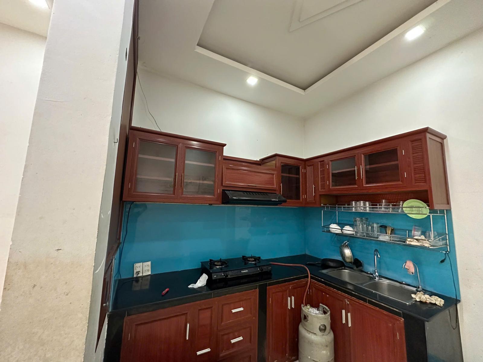 NHÀ HIẾM PHAN VĂN HỚN – HẺM 4M – 2 TẦNG BTCT – SỔ VUÔNG ĐẸP – CHỈ 4,1 TỶ TL 15979177