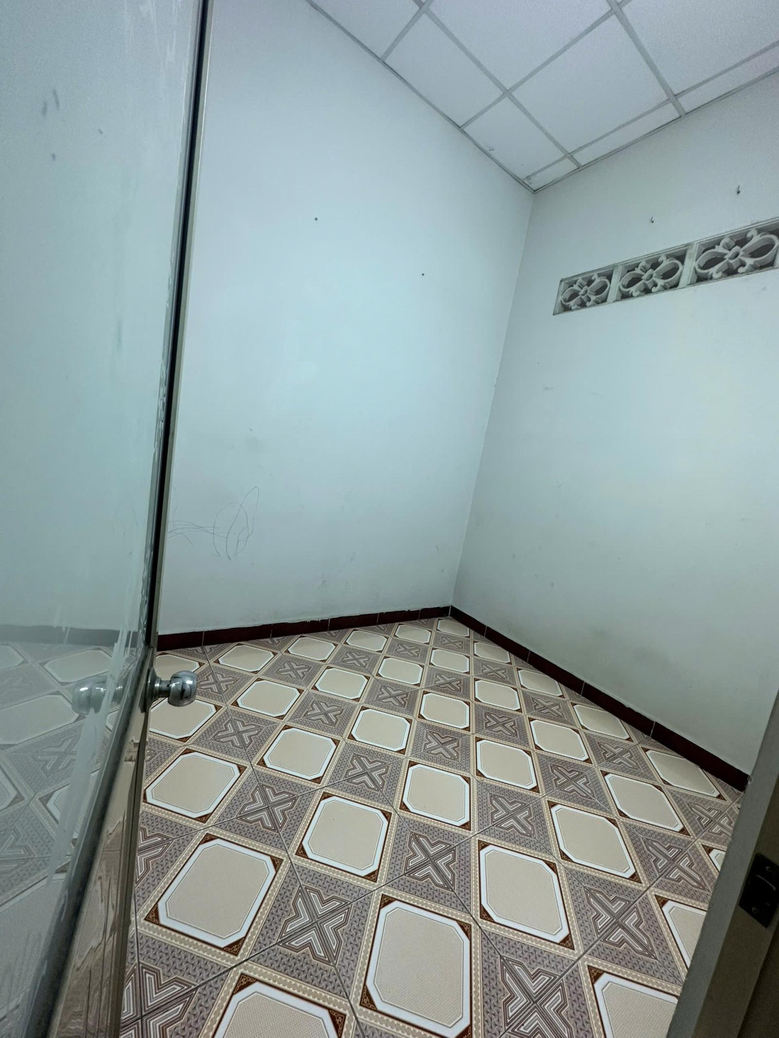 NHÀ HIẾM PHAN VĂN HỚN – HẺM 4M – 2 TẦNG BTCT – SỔ VUÔNG ĐẸP – CHỈ 4,1 TỶ TL 15979177