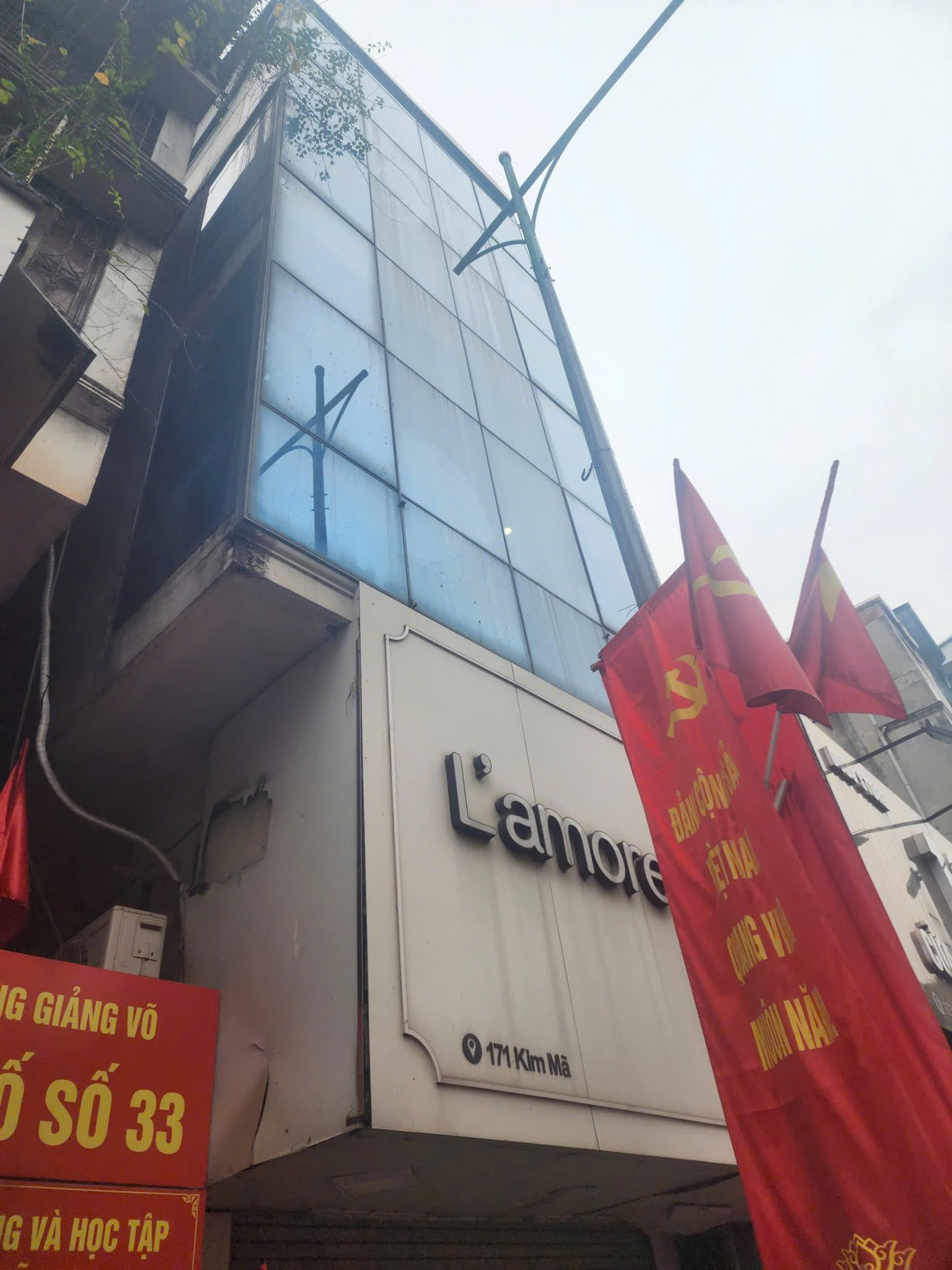 CHO THUÊ NHÀ NGUYÊN CĂN MẶT ĐƯỜNG KIM MÃ – BA ĐÌNH, HÀ NỘI CHỈ 1XTR/ THÁNG 15979190