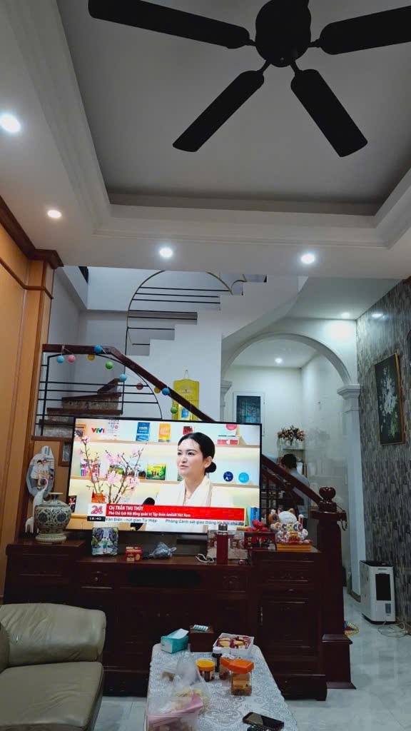 CHỦ NHÀ TỰ XÂY TÂM HUYẾT - TƯ ĐÌNH 54M2 - ĐÓN SÓNG CẦU TRẦN HƯNG ĐẠO - GIÁ 8,3 TỶ 15979198