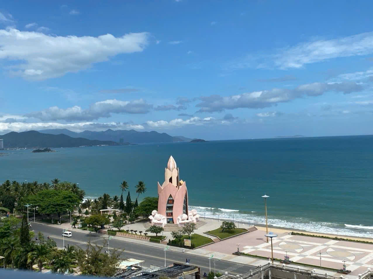 Mở Cửa Thấy Biển Căn Hộ Biển Panorama Có 2p ngủ Tầng Cao Viêw Biển Cực Đẹp 15979204