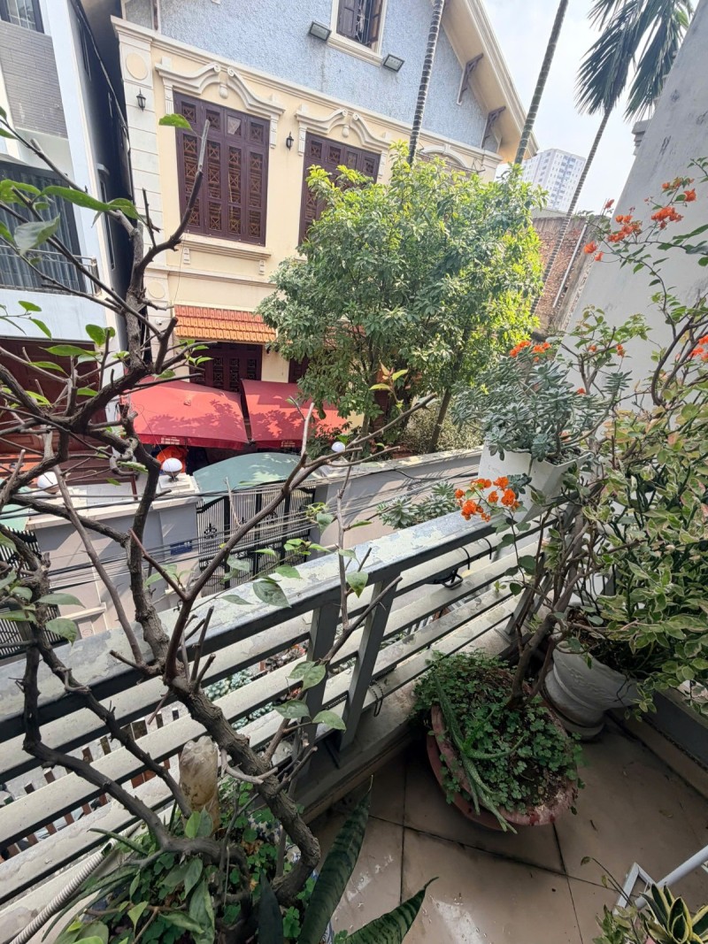 BÁN NHÀ THẠCH BÀN – LONG BIÊN  82M²  MẶT TIỀN 8.1M  NGÕ THÔNG  GIÁ 16.9 TỶ 15979205