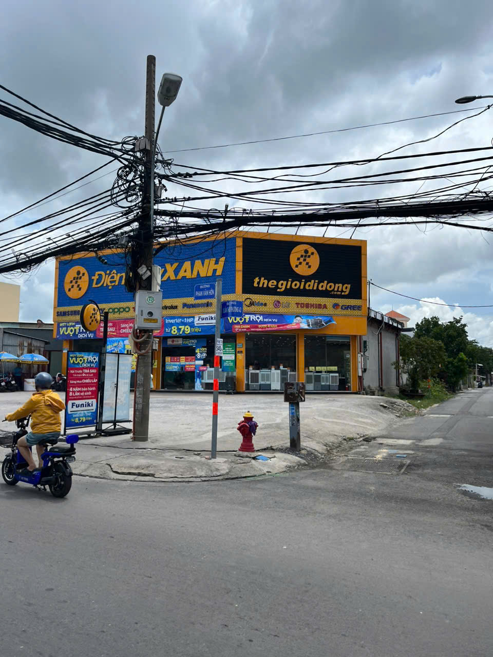 NHÀ (6.5x35) MẶT TIỀN PHAN VĂN HỚN, BÀ ĐIỂM, HÓC MÔN CƠ HỘI VÀNG CHỐT NHANH 15979206