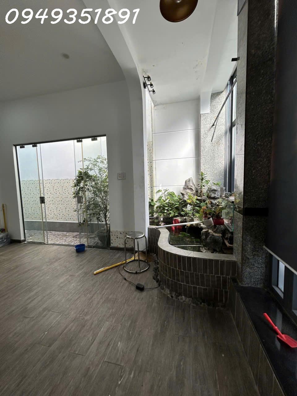 NHÀ SÁT MẶT TIỀN - KHU BÀU CÁT - 105M2- 3TẦNG - GIÁ 8,5TỶ 15979209