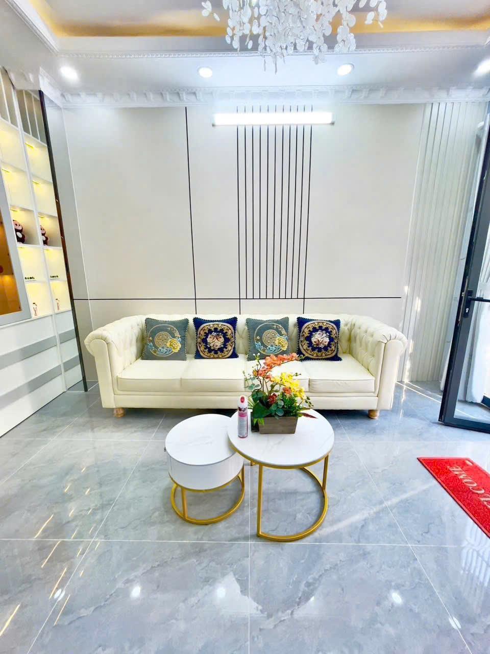 NHÀ 3 TẦNG, XE TẢI ĐỔ CỬA, CẠNH PHÚ MỸ HƯNG, SÁT MẶT TIỀN, CHỈ HƠN 5 TỶ 15979229